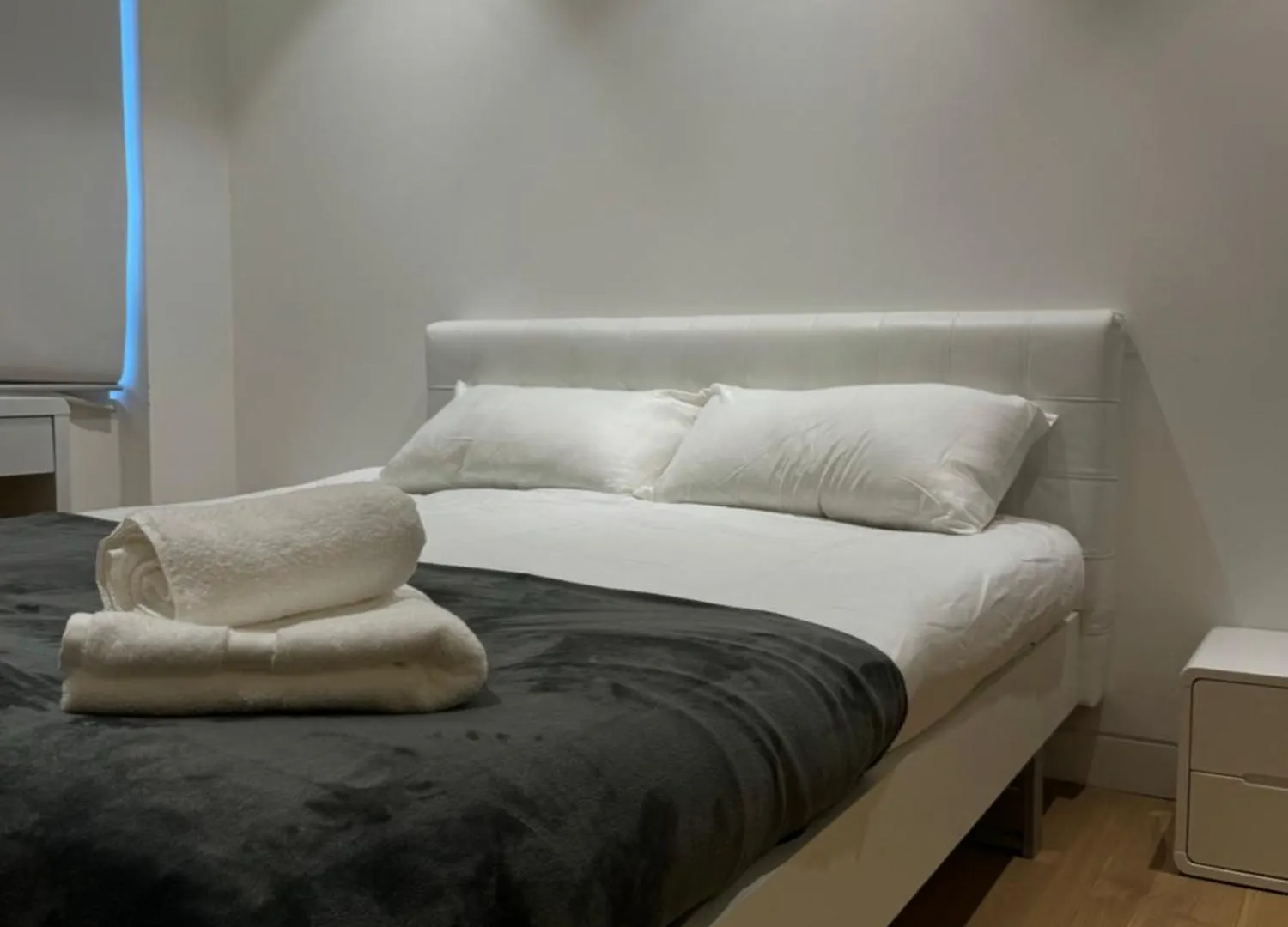 Spacious 3 Bedroom 3 Bathroom Apartment Near Tower Bridge Londyn Wielka Brytania